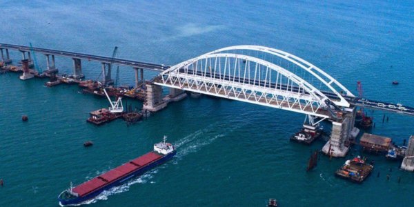 Фото – Репетиция шторма: как закрытие Керченского пролива повлияет на металлургов