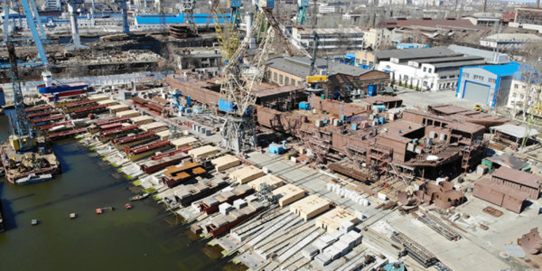 Фото – «Нибулон» пустит 5 тыс. т проката на 140-метровый плавкран