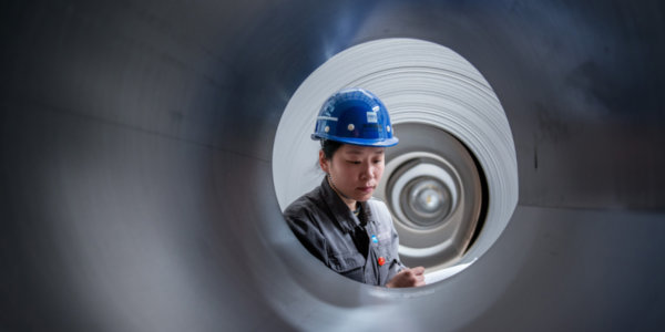 Фото – Worldsteel: выпуск чугуна в мире вырос на 4,89% за два месяца, стали – на 3,76%
