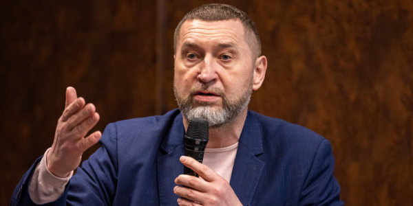 Фото – Почему Украине не нужно Министерство промполитики