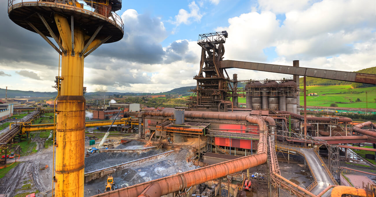 ArcelorMittal сокращает 3 млн т мощностей в Европе © fotografobodasanty.es