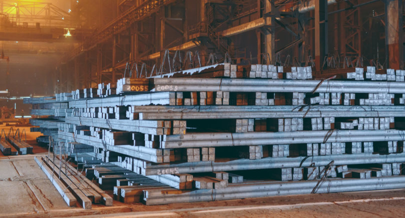 Иран сократил экспорт стальной продукции © shutterstock.com