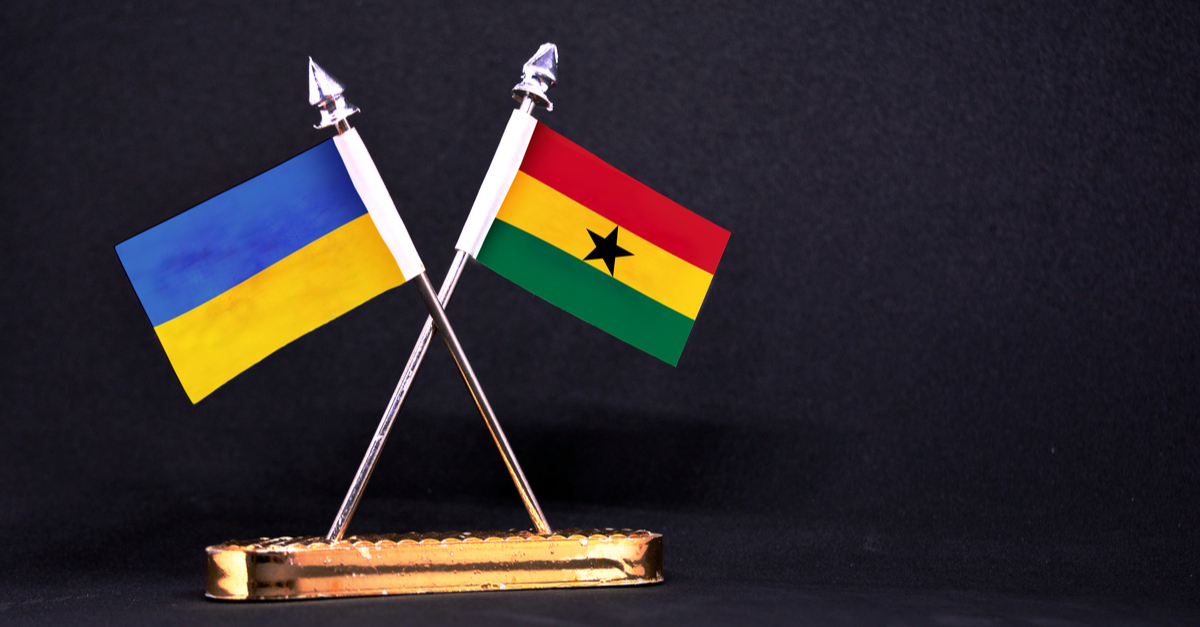 Гана ведет импорт марганцевой руды в Украину © shutterstock.com