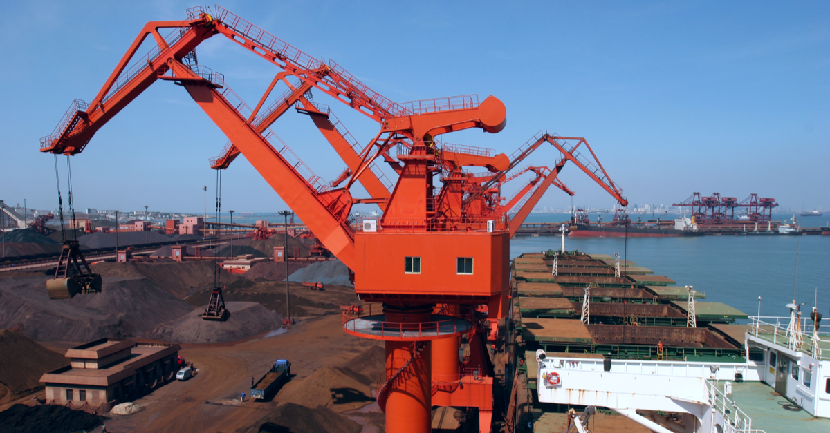 shutterstock.com Китай сократил импорт железной руды до 18-месячного минимума