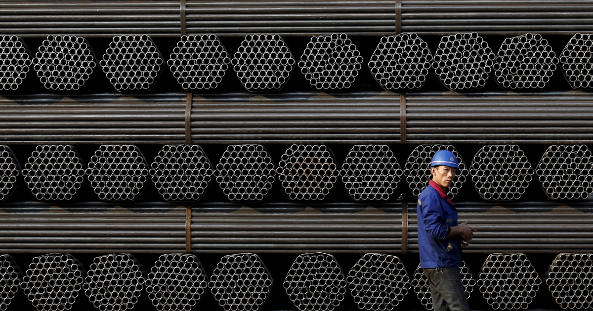 Китай введет новые стальные мощности © Reuters