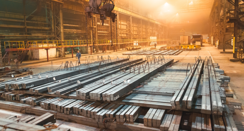 World Steel повысила прогноз по глобальному спросу на сталь до 3,9% (c) shutterstock.com