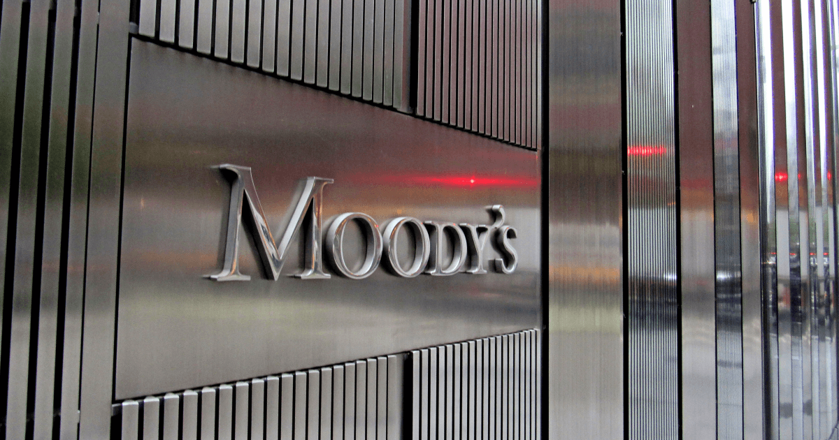 Moody’s понизил прогноз рынка стали США до «негативного» (c) shutterstock.com