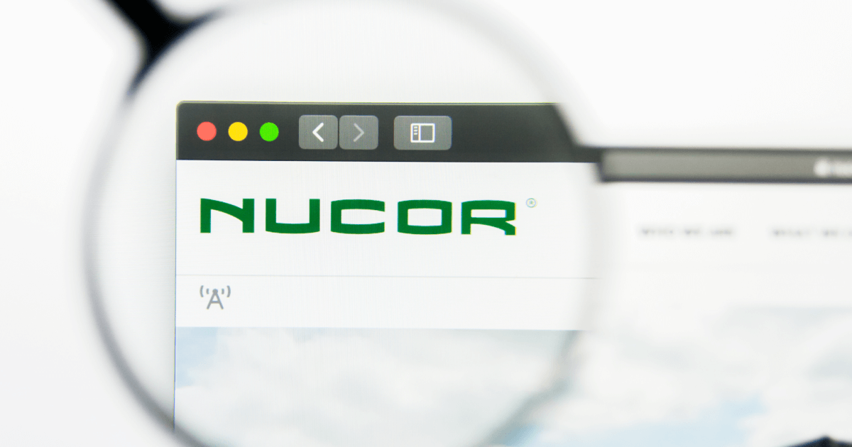 Nucor запустит первый «зелёный» сталелитейный завод в США (c) shutterstock.com