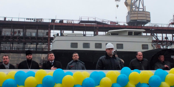 Фото – SMG спустила на воду еще один танкер для нидерландской VEKA