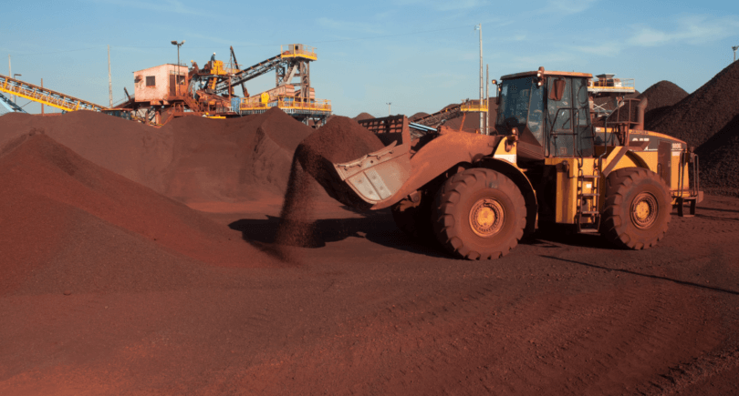 Бразилия в феврале сократила экспорт железной руды на 24% (c) shutterstock.com