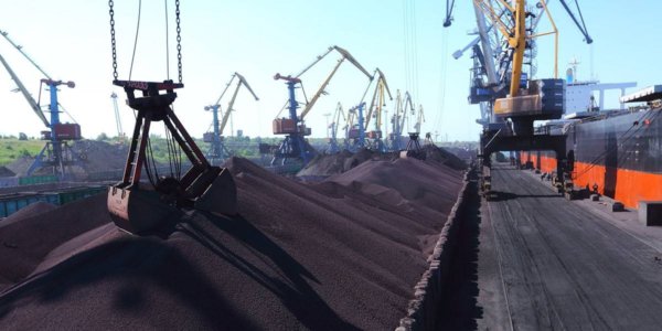 Фото – Ferrexpo и порт «Южный» договорились об увеличении перевалки окатышей