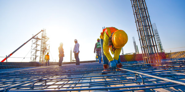 Фото – Объем площади: в 2019 году нежилое строительство в Украине выросло на 30%