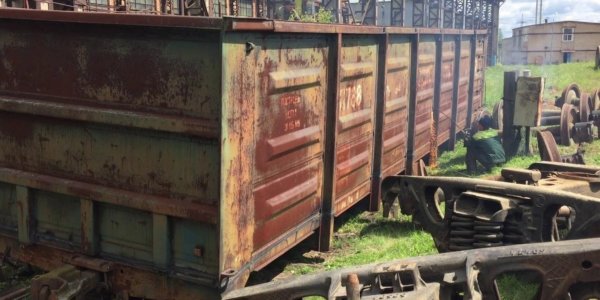 Фото – В УЗ не проти продажу списаних вагонів «на власних осях» на брухт