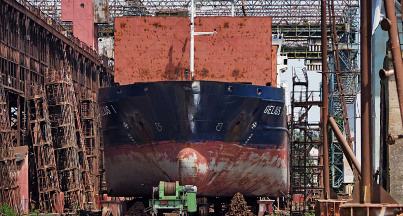 Херсонская верфь использует 400 т металла для модернизации сухогруза (с) smart-maritime.com