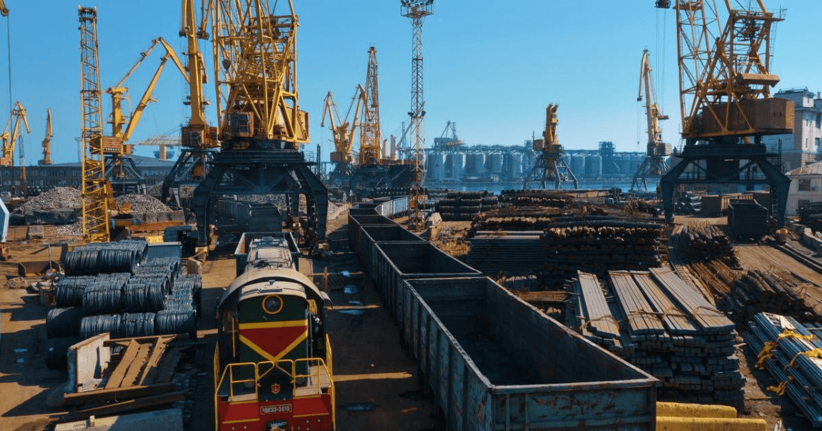 Одесский порт в марте нарастил перевалку металлопродукции на 40% (с) facebook.com/uspa.gov.ua