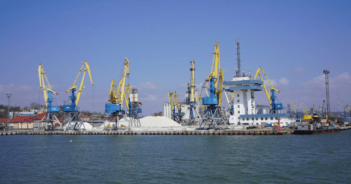 Мариупольский порт в марте перевалил 388 тыс. т металлов