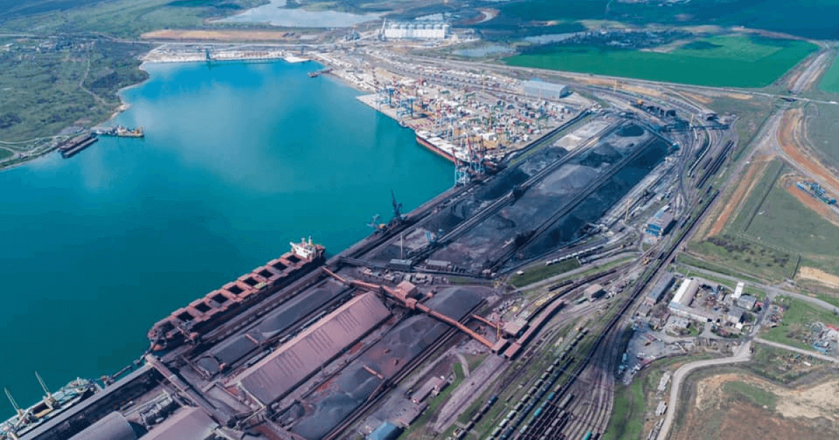 Порт «Південний» в январе-апреле сократил перевалку руды на 13,3%
