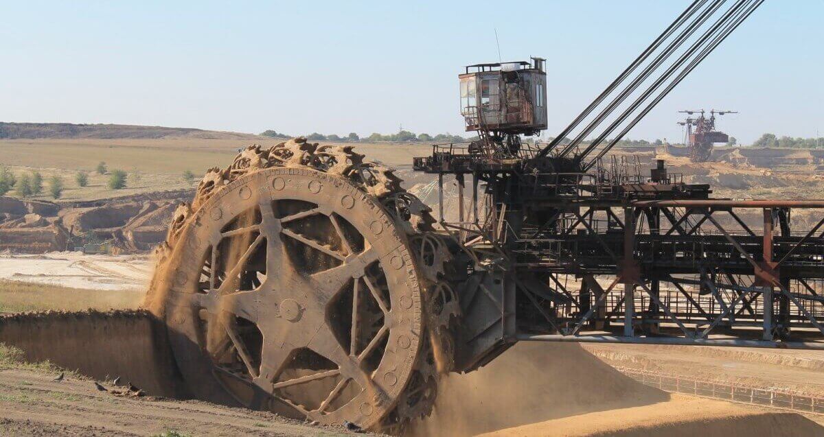 Украина в апреле нарастила экспорт титаносодержащих руд на 54%