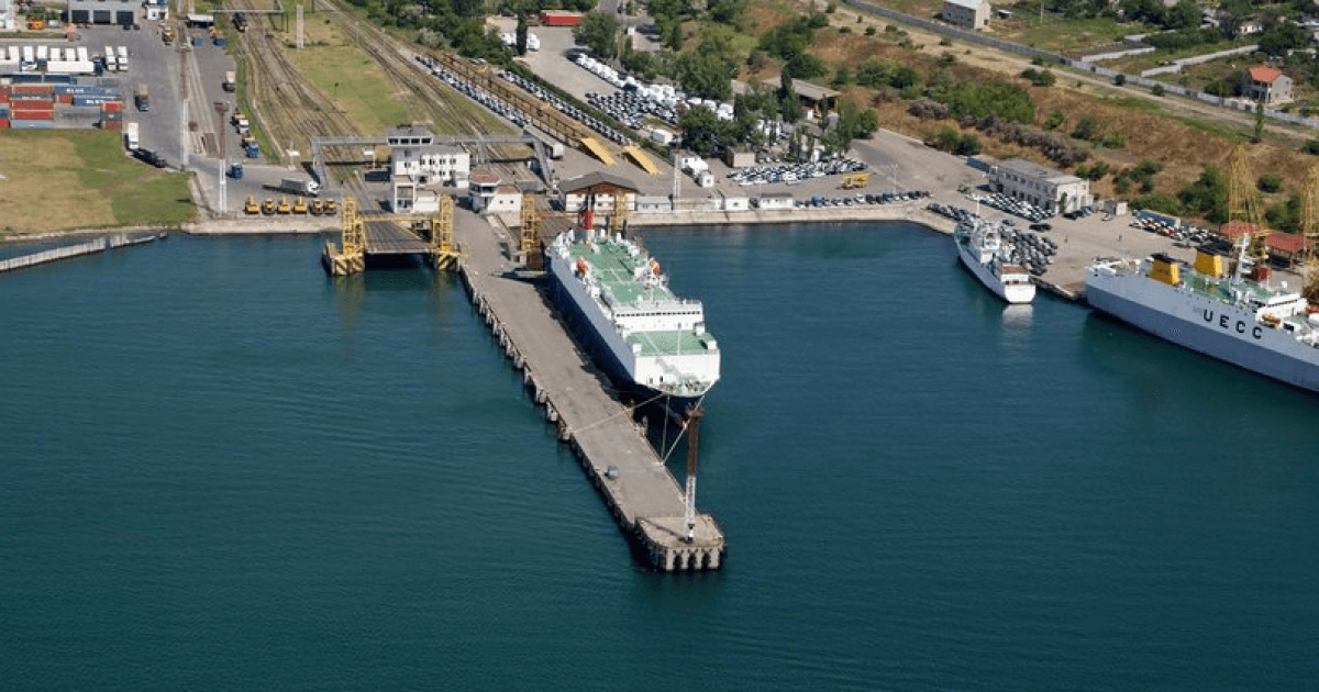 АМПУ объявила тендеры на ремонт причалов в Черноморском порту за 15 млн грн