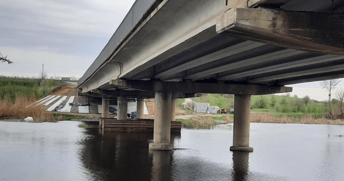 Киевский автодор намерен отремонтировать мост через Бобрицу за 87 млн грн