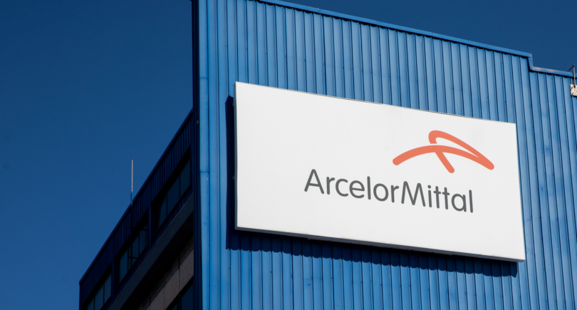 ArcelorMittal вложит €1,1 млрд в декарбонизацию производства в Бельгии (c) shutterstock.com