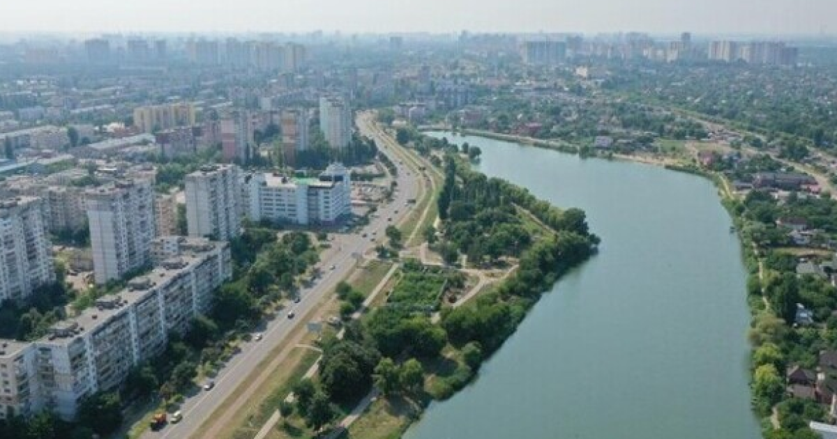 В Киеве собираются построить арочный мост через озеро Радунка (с) cfts.org.ua