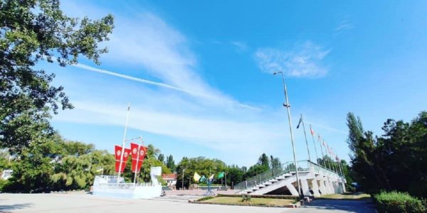 Фото – «АрселорМиттал» подал заявку на добычу воды для пансионата «Алые паруса»