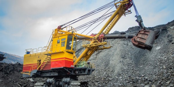 Фото – Північний ГЗК відремонтував 10-кубовий екскаватор за 90 млн грн