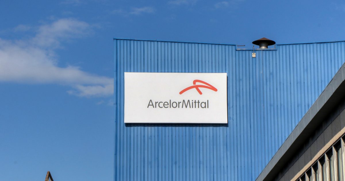 ArcelorMittal презентовал проект промышленной сети 5G на заводах во Франции (c) shutterstock.com