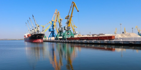 Фото – Николаевский порт в январе-ноябре сократил перевалку металлов на 5%