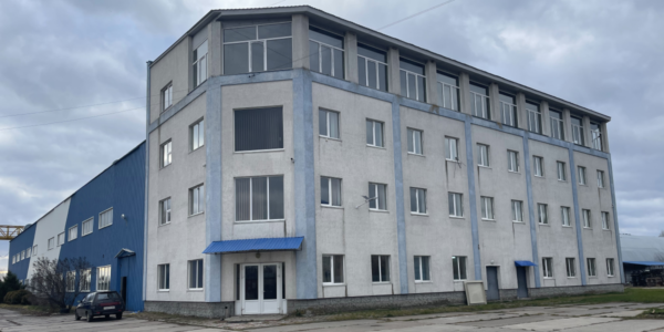 Фото – InVenture выставила на продажу промкомплекс под Киевом за $1,35 млн