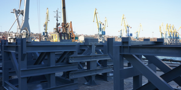 Фото – Маріупольський порт назвав топ-10 вантажоодержувачів за 2021 рік