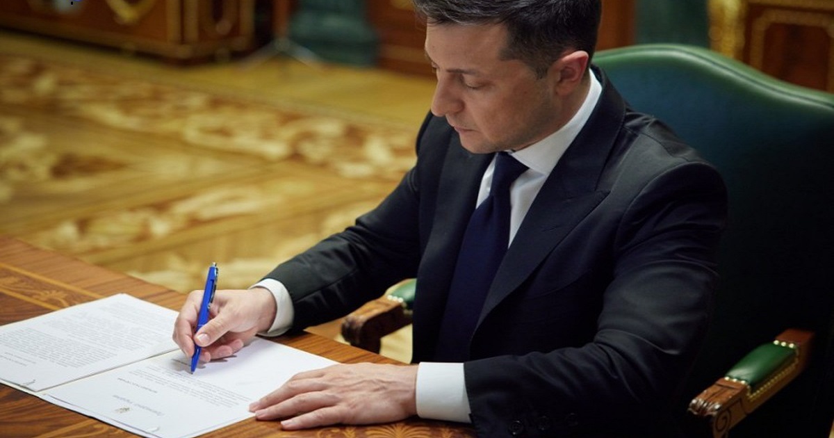 Зеленский подписал закон о локализации в машиностроении