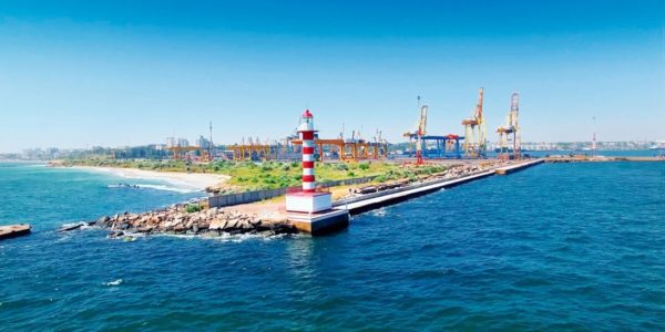 Фото – МТП «Чорноморськ» має намір у 2022 році збільшити перевалку металів у 3 рази
