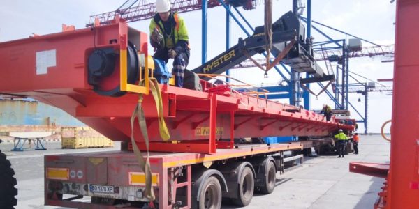 Фото – Promotion Industries планирует поставить 28 кранов Weihua украинскому ГМК