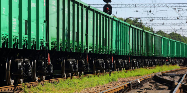 Фото – «Лемтранс» в 2021 году сократил ж/д перевозки ЖРС на 60%