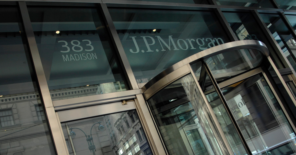 JPMorgan прогнозирует сокращение экономики РФ на 20% из-за санкций