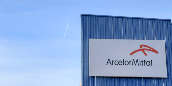 Фото – Онтарио заявило о $400 млн вложений в декарбонизацию ArcelorMittal Dofasco
