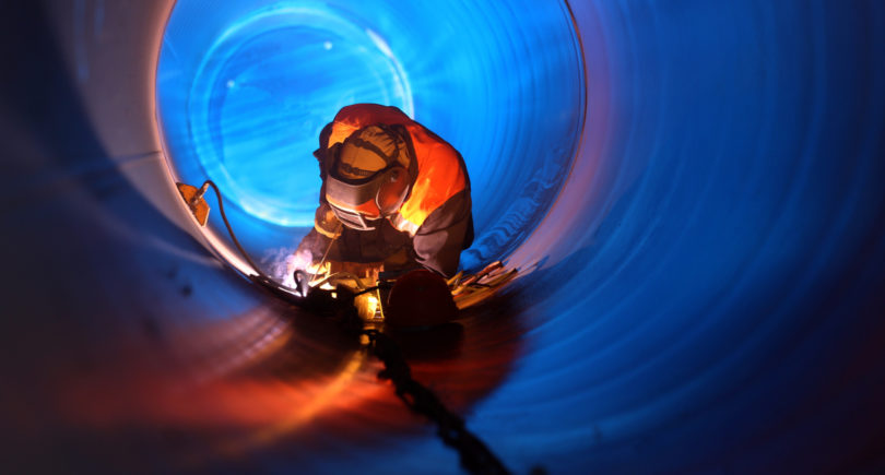Photo – Wages at pipe companies grew 5% in November