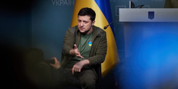 Фото – Президент предлагает Раде продлить в стране военное положение до 25 апреля