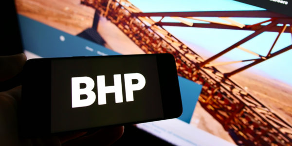 Фото – BHP выделила $5 млн на гуманитарную помощь для Украины
