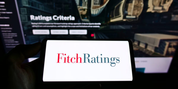 Фото – Fitch знизило рейтинг Росії в іноземній валюті до «C» з «B»