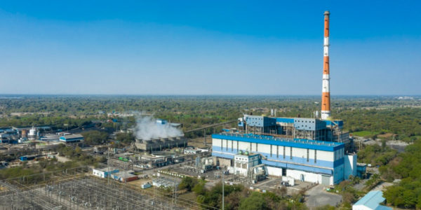 Фото – Из-за жары Индия ввела 4-часовое отключение электроэнергии на метзаводах 3 штатов