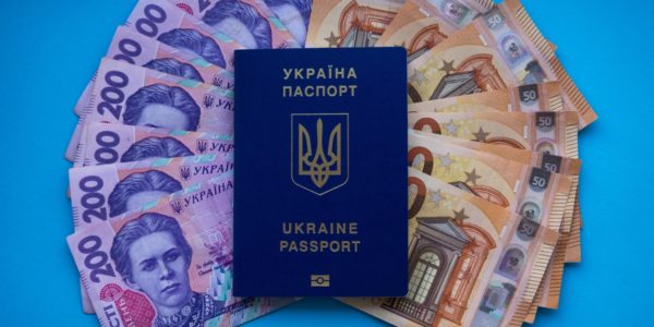 Фото – Нацбанк за неделю увеличил «чистые» продажи валюты в полтора раза