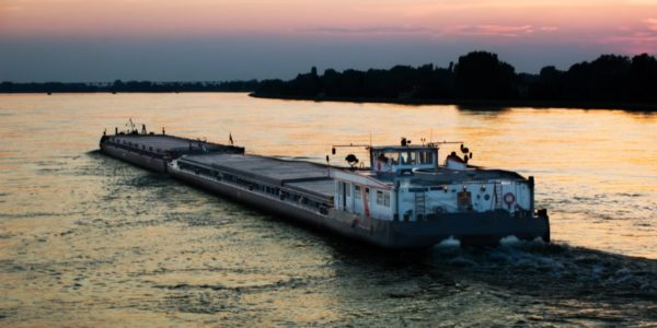 Фото – АМПУ констатирует рост запросов на проход через устье Быстрое