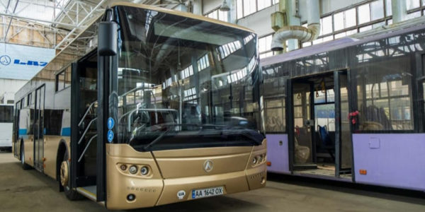 Фото – Влада Львова пропонує націоналізувати автозавод під індустріальний парк