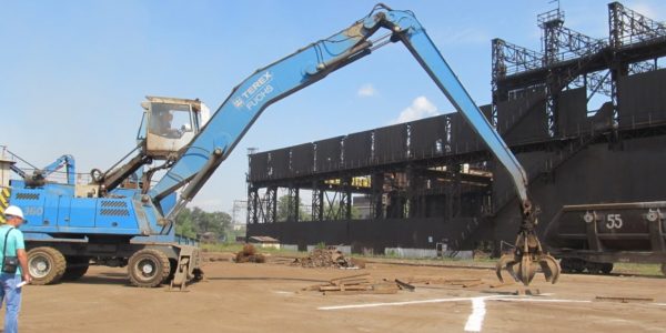 Фото – «Керамет» втратив у Маріуполі обладнання на €4 млн