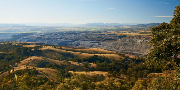 Фото – BHP має намір закрити одну з найбільших вугільних шахт через відсутність покупців