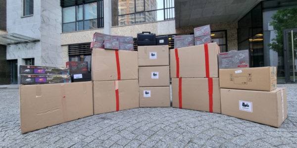 Photo – Metinvest donated 120 thermal imagers to Ukrainian military