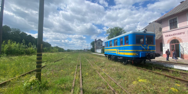 Фото – У Львівській області відновлять недіючі залізничні колії до польського кордону
